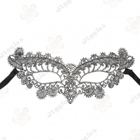 Silver Lace Catwoman Masquerade Mask